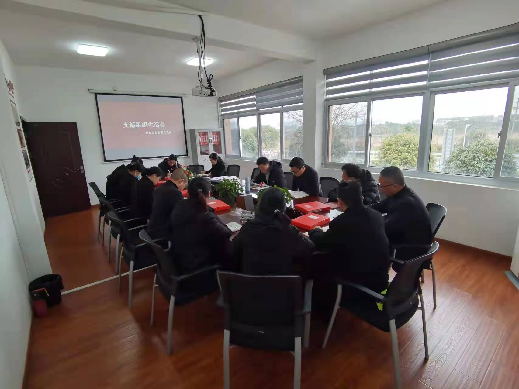 1644997735973663.jpg 照片 鄭海燦拍攝.jpg